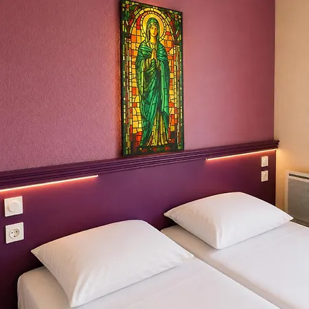 Hotel Domus L'etoile Lourdes